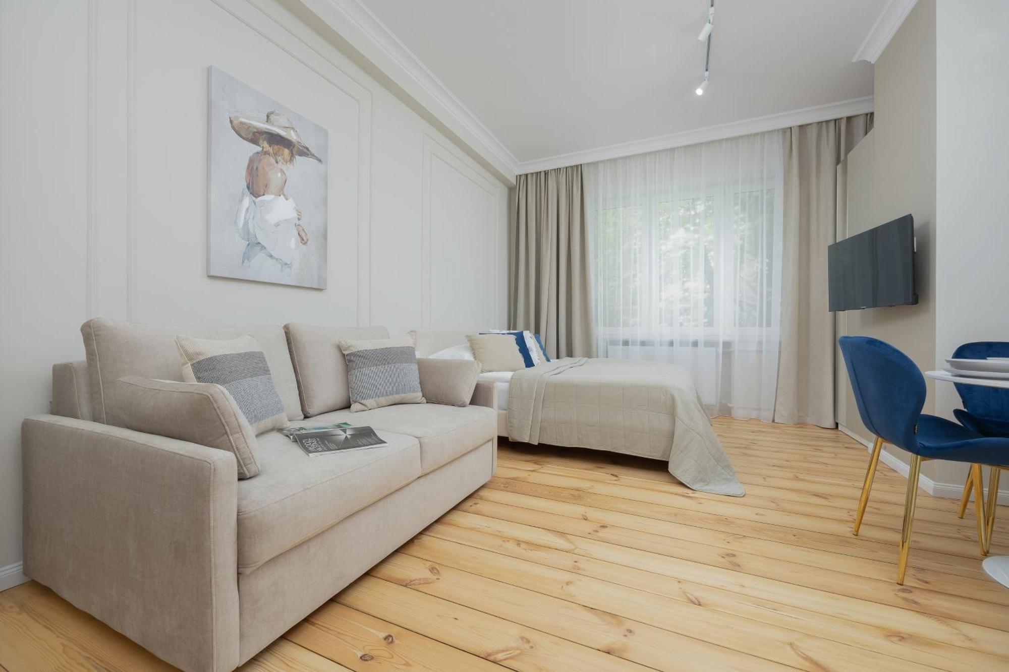 Elegant Apartments Grojecka In Warsaw By Noclegi Renters Екстер'єр фото