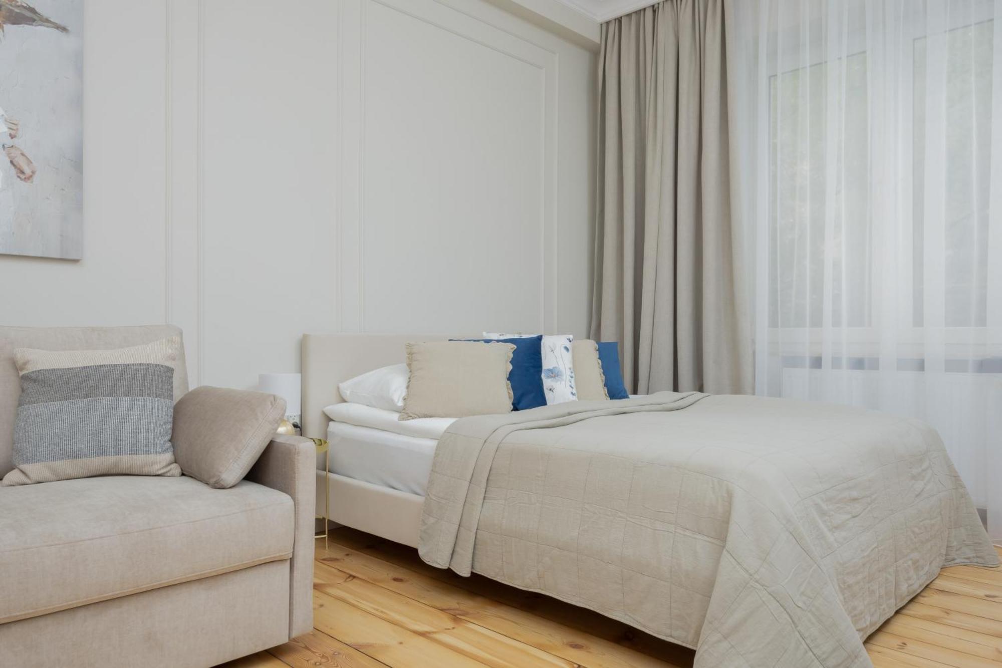Elegant Apartments Grojecka In Warsaw By Noclegi Renters Екстер'єр фото